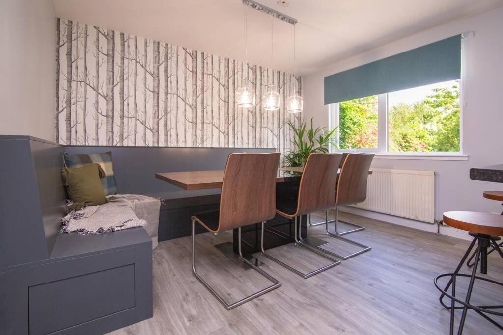 Calm Scottish Country Escape With Hot Tub Sleeps 6 Holiday home *