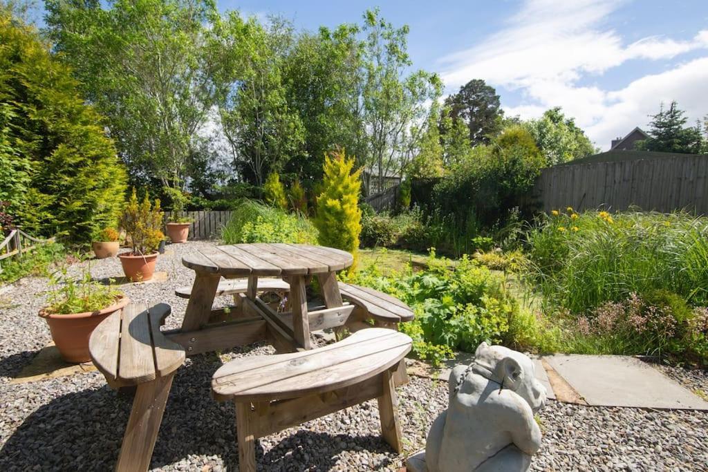 Holiday home Calm Scottish Country Escape With Hot Tub Sleeps 6 Inverness